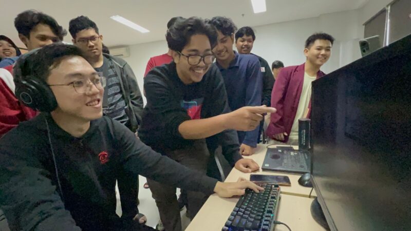 Perwakilan ITB Raih Gelar Juara di Garena Game Jam